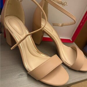 Elegant Tan Block Heel Sandals